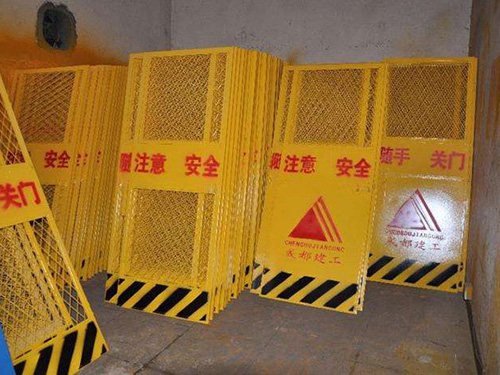 電梯防護門 電梯防護門