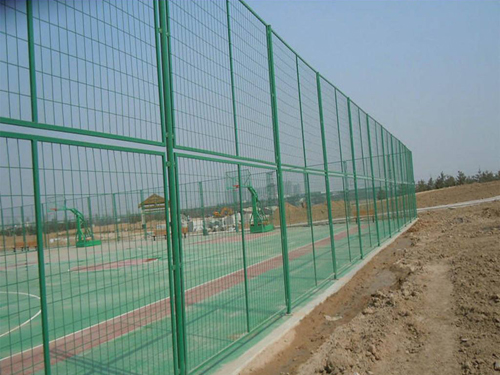 運(yùn)動(dòng)場(chǎng)護(hù)欄網(wǎng) 運(yùn)動(dòng)場(chǎng)護(hù)欄網(wǎng)